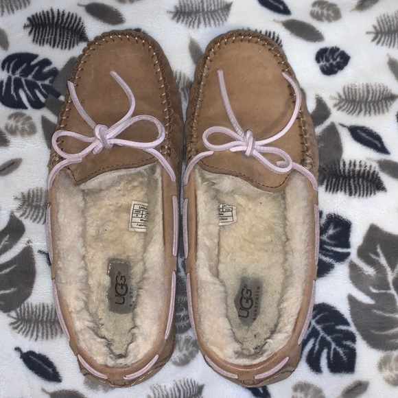 UGG Moccasins - Picture 2 of 3